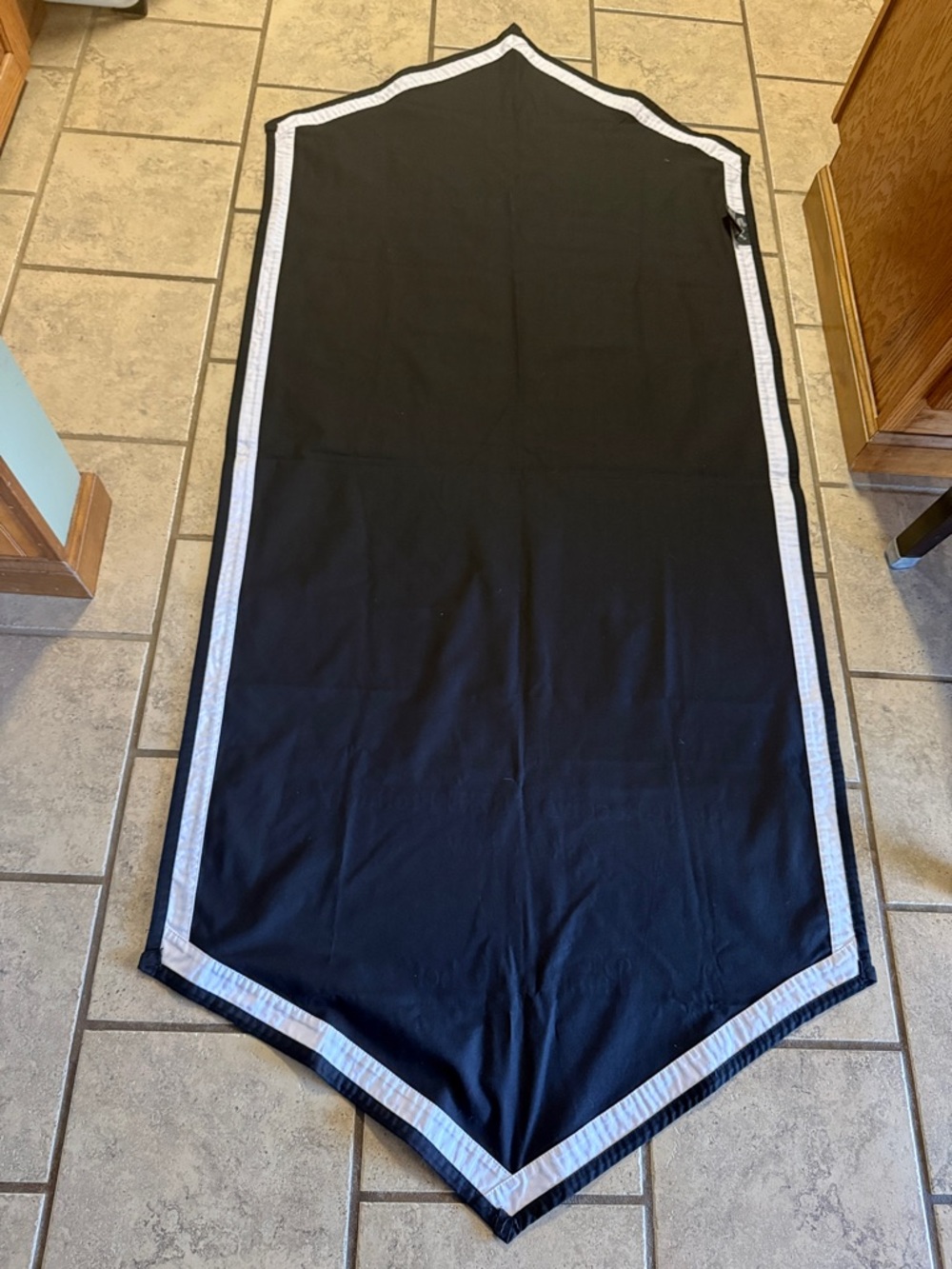 The Pampered Chef Black and White Promotional Table cover - Picture 2 of 3